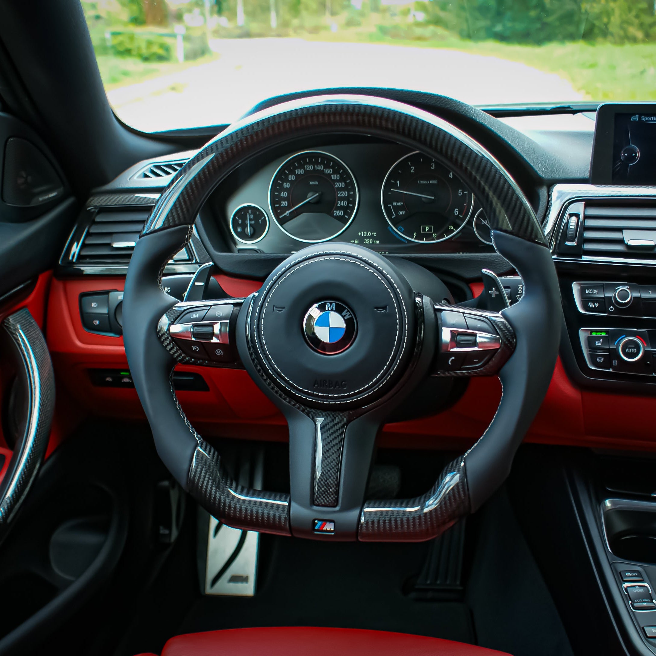 BMW F-Series Steering Wheel Carbon/Leather, White Stitching & Airbag stitching