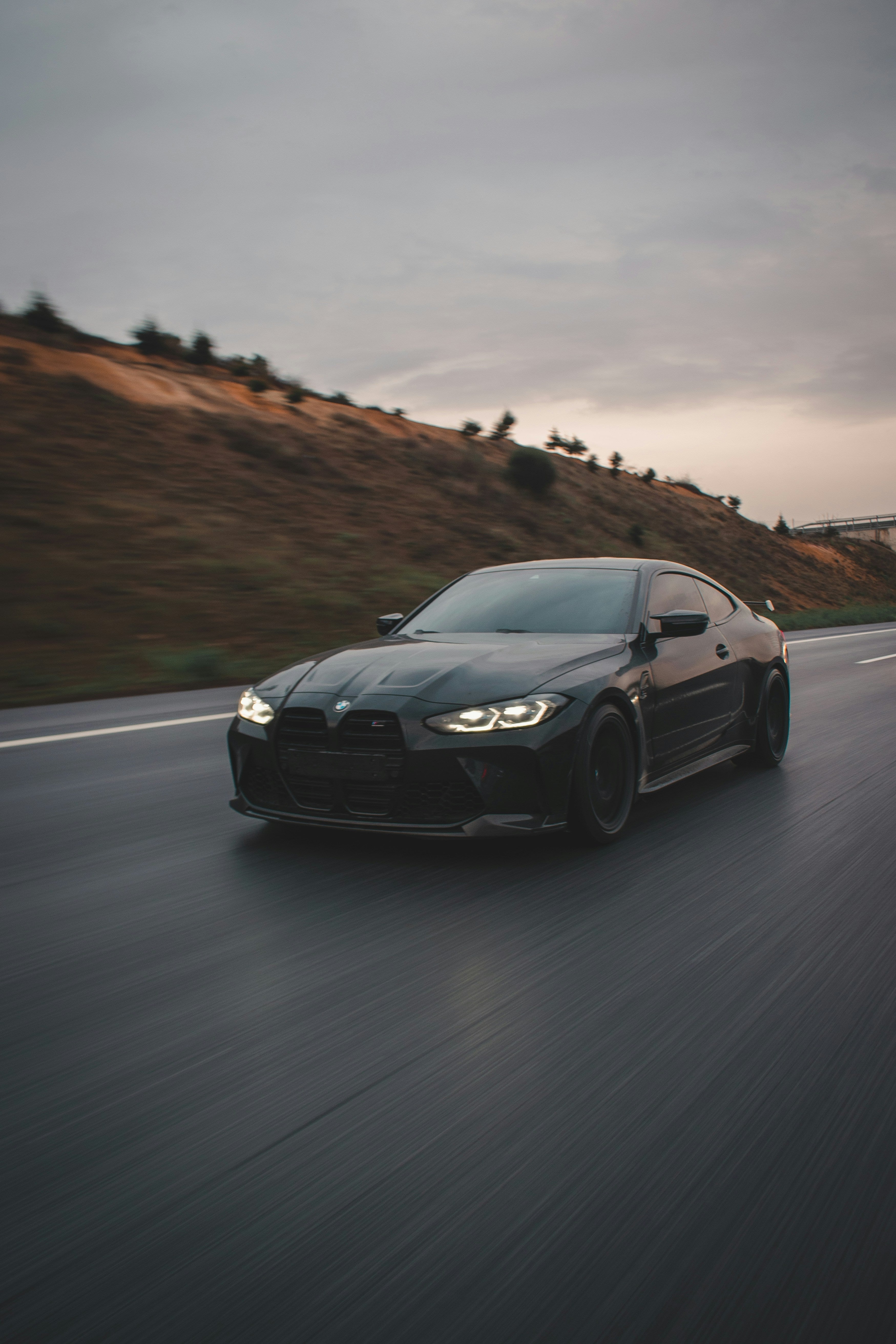 G82/G83 M4