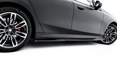 Side Skirts / Sidokjolar V.2 BMW G60, G61 5-Serie (Blank Svarta)
