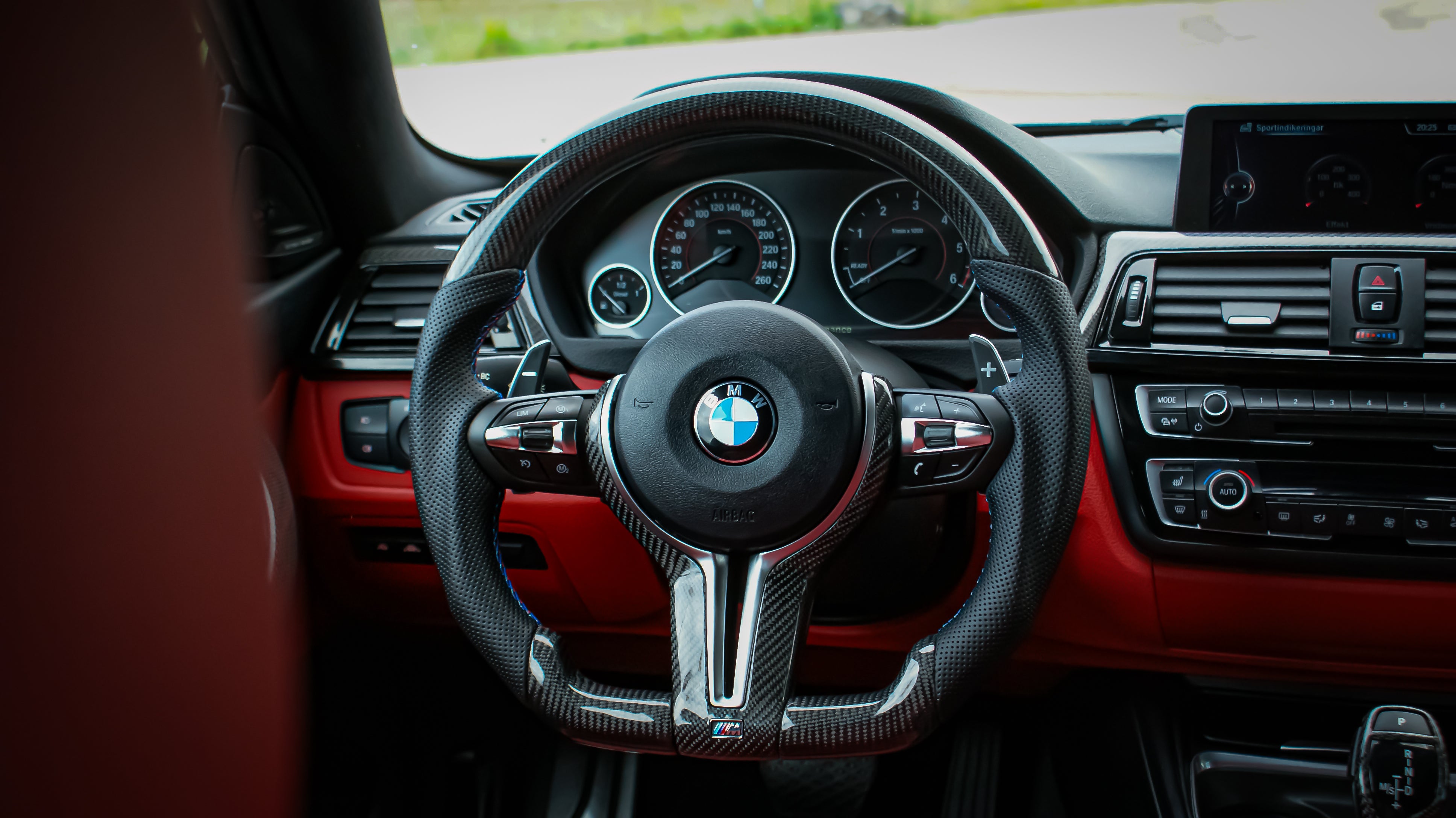 BMW F-Series Carbon/Leather Steering Wheel, M sport stitching