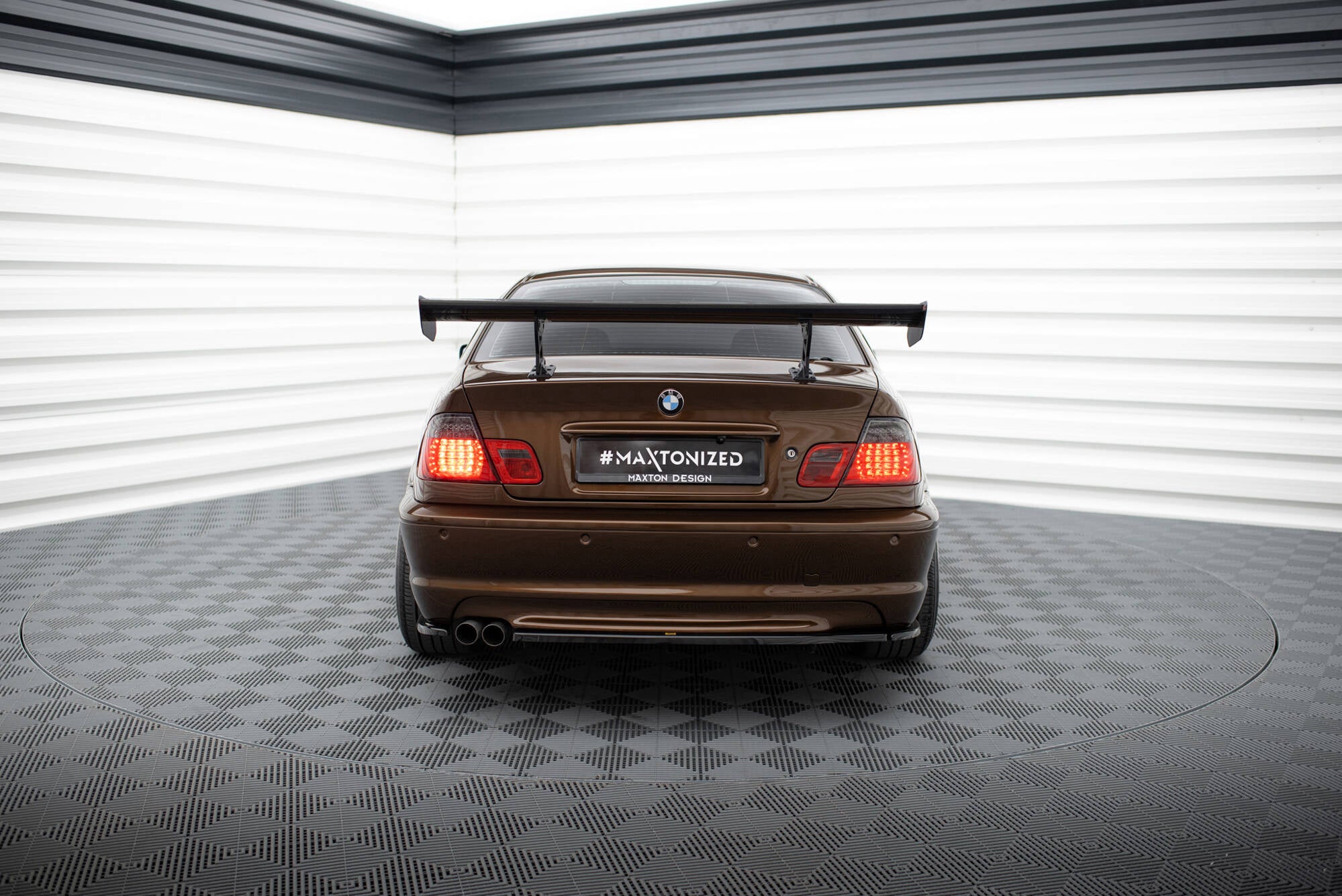 Carbon Fiber Wing BMW E46 Coupe - 3 Series