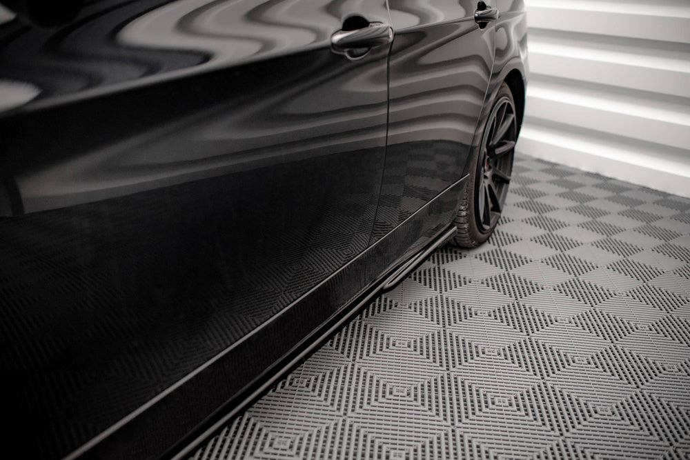 Side Skirts BMW E90 / E91 3-Series (Gloss Black)