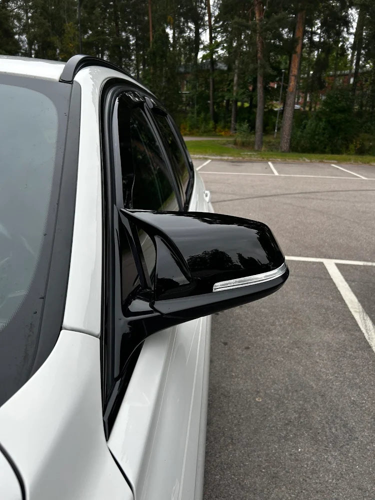<h2>VÅRA KUNDER</h2>